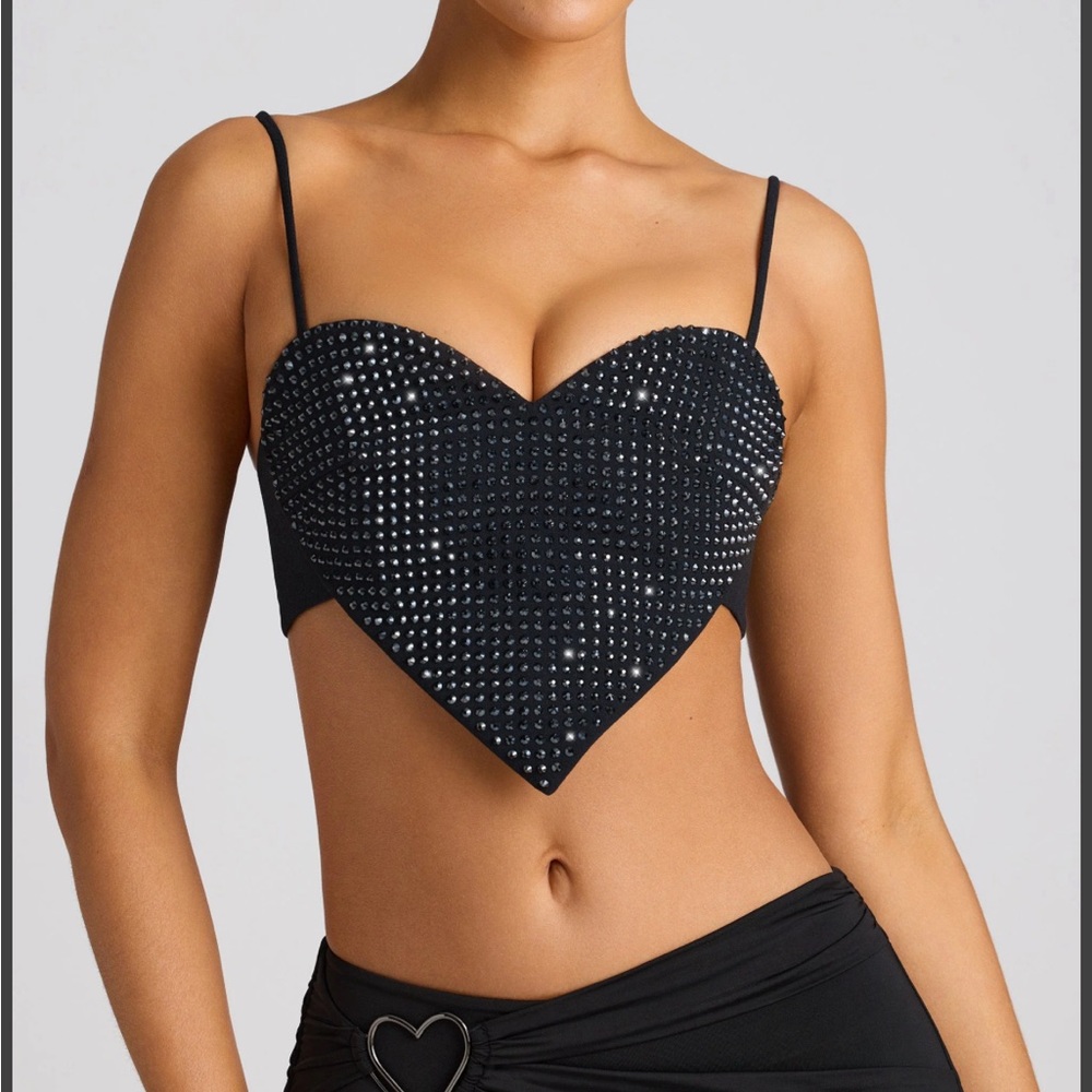 Heart shape top